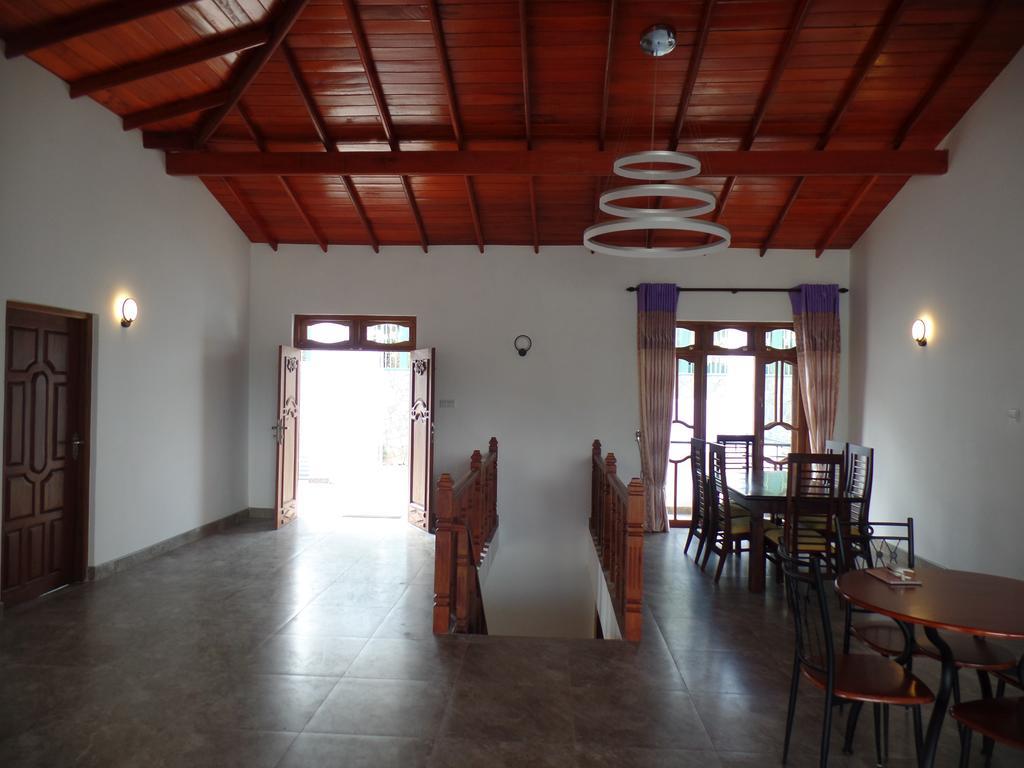 Kandyan Bluestar Villa Extérieur photo