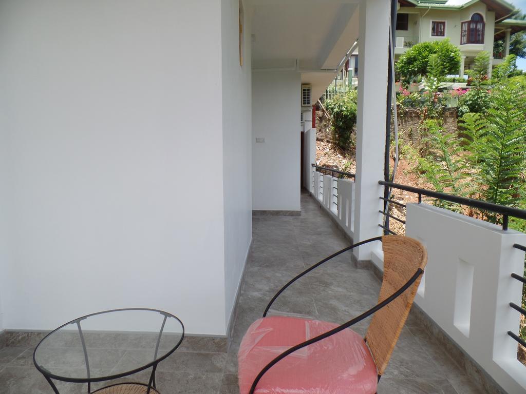 Kandyan Bluestar Villa Extérieur photo