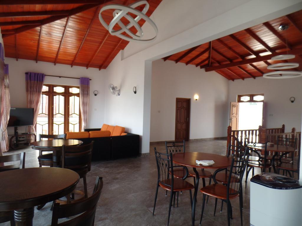 Kandyan Bluestar Villa Extérieur photo