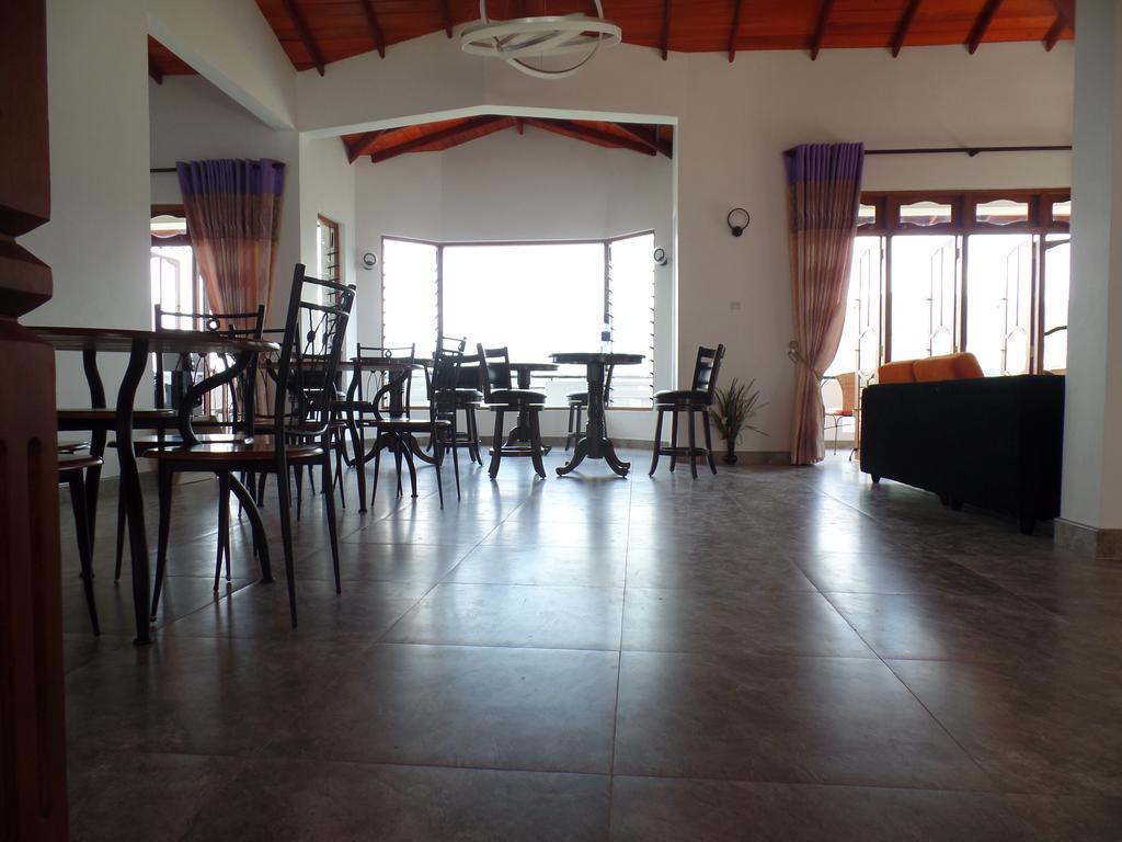 Kandyan Bluestar Villa Extérieur photo