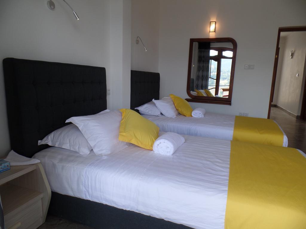 Kandyan Bluestar Villa Chambre photo