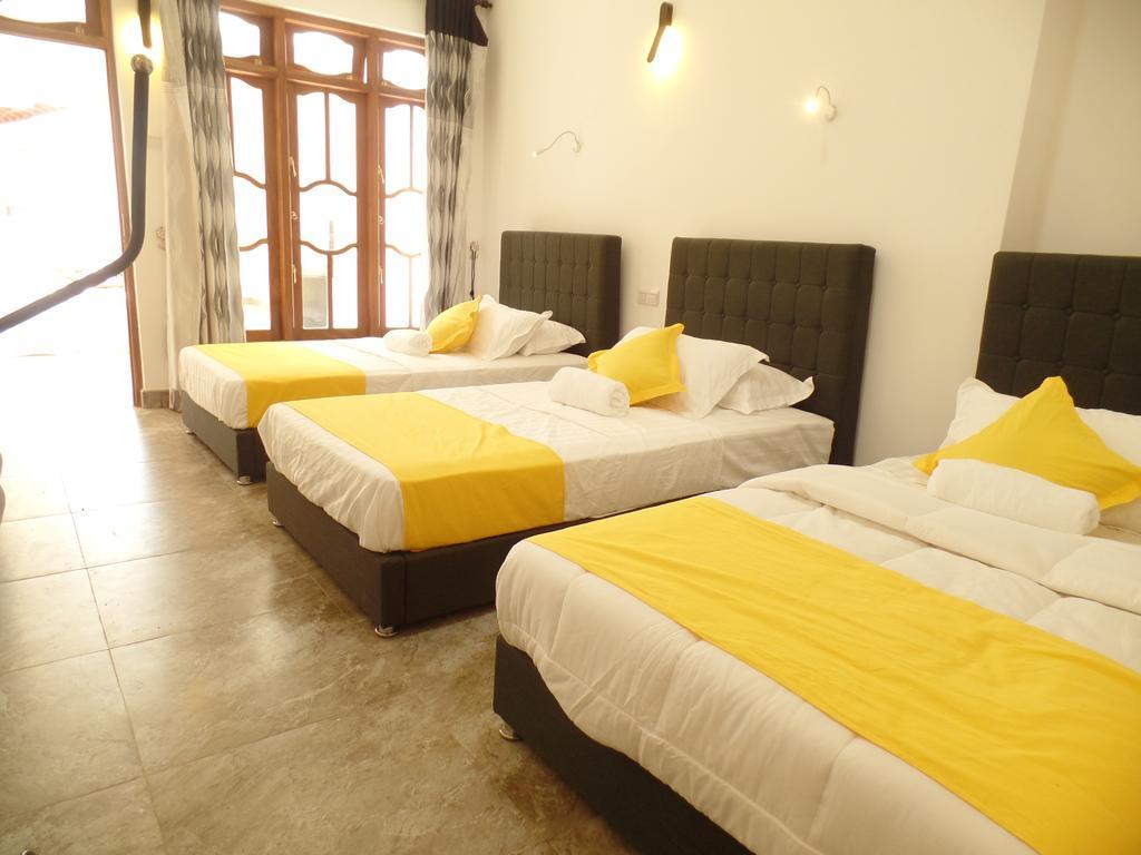 Kandyan Bluestar Villa Chambre photo