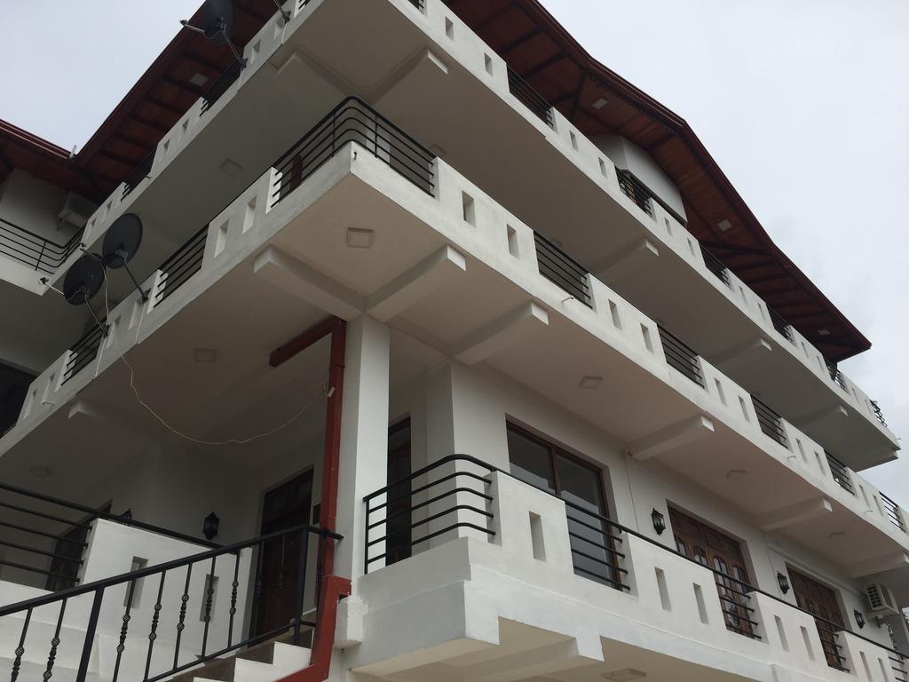 Kandyan Bluestar Villa Extérieur photo